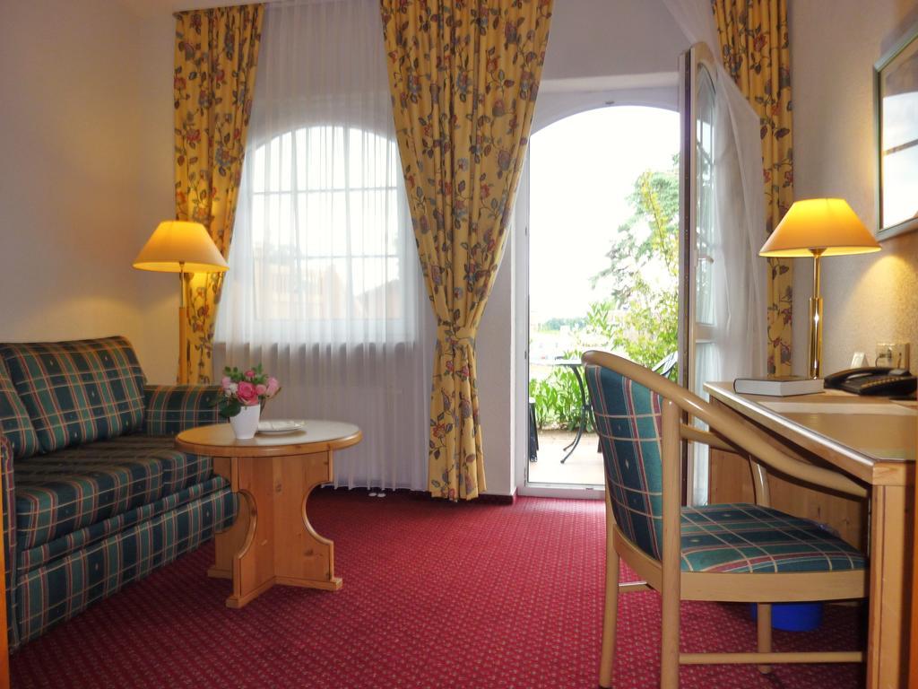 Landhaus Muritzgarten Hotel Garni Röbel Oda fotoğraf